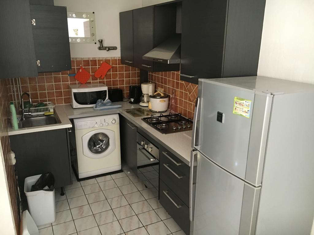 Apartamento A Pied Dans L'Eau Saint-Gilles-les-Bains Exterior foto